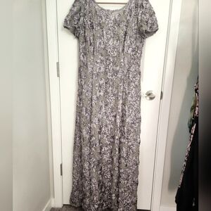 Alex Evenings Formal Dress Light Lavender Gray Rose and sequin Embellishments 14